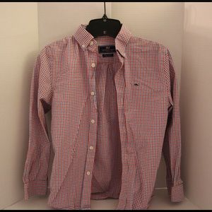 Vineyard Vines button down shirt